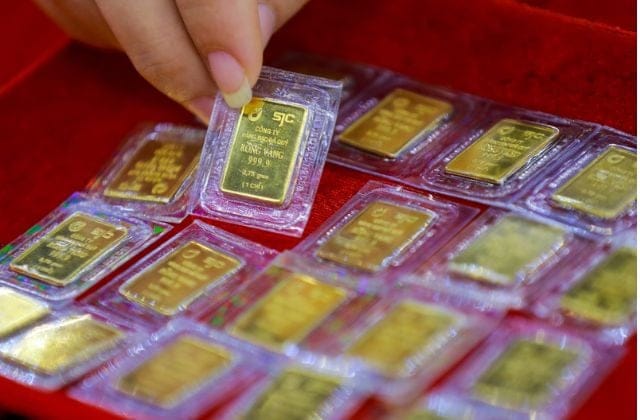 Lãi Suất Cầm Vàng 2025 Bao Nhiêu? Cách Tính Lãi Suất Cầm Vàng - Jemmia Diamond