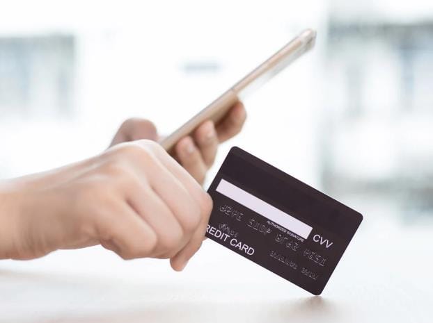 Đáo hạn thẻ tín dụng là gì? Cách dùng thẻ tín dụng thông minh, không cần đảo nợ